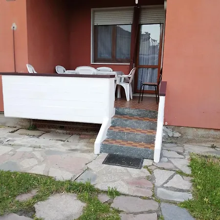 Appartamenti Fiumaretta Mt 200 Dalla Spiaggia Ameglia Exterior photo